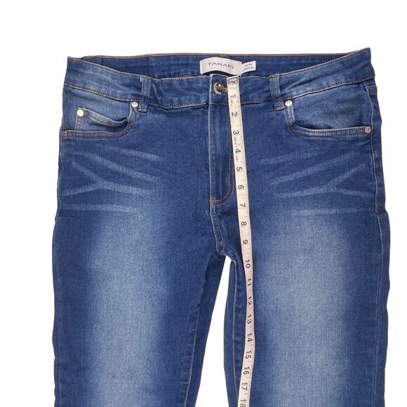 Tahari Natalie Jeans Size 14/32 Dark Wash Denim Mid Rise MiniBoot Timeless Pants - Picture 4 of 10